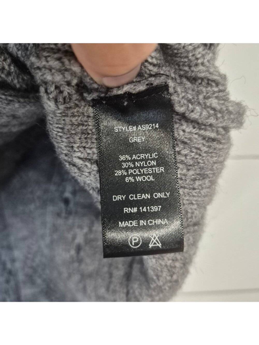 ASTR The Label Gray Cable Knit Sweater Skirt Size M - Picture 5 of 6